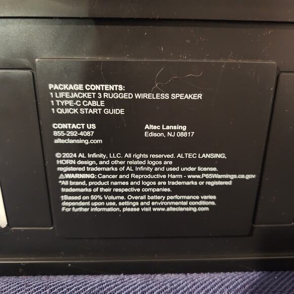 Altec Lansing Life Jacket3 speaker - Picture 2 of 4